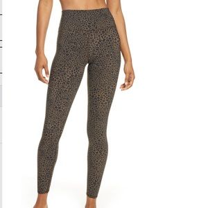 ALO Vapor Leopard Print High Waist Ankle Leggings
